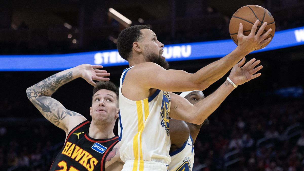 Krejčí přispěl k výhře Atlanty na palubovce Golden State